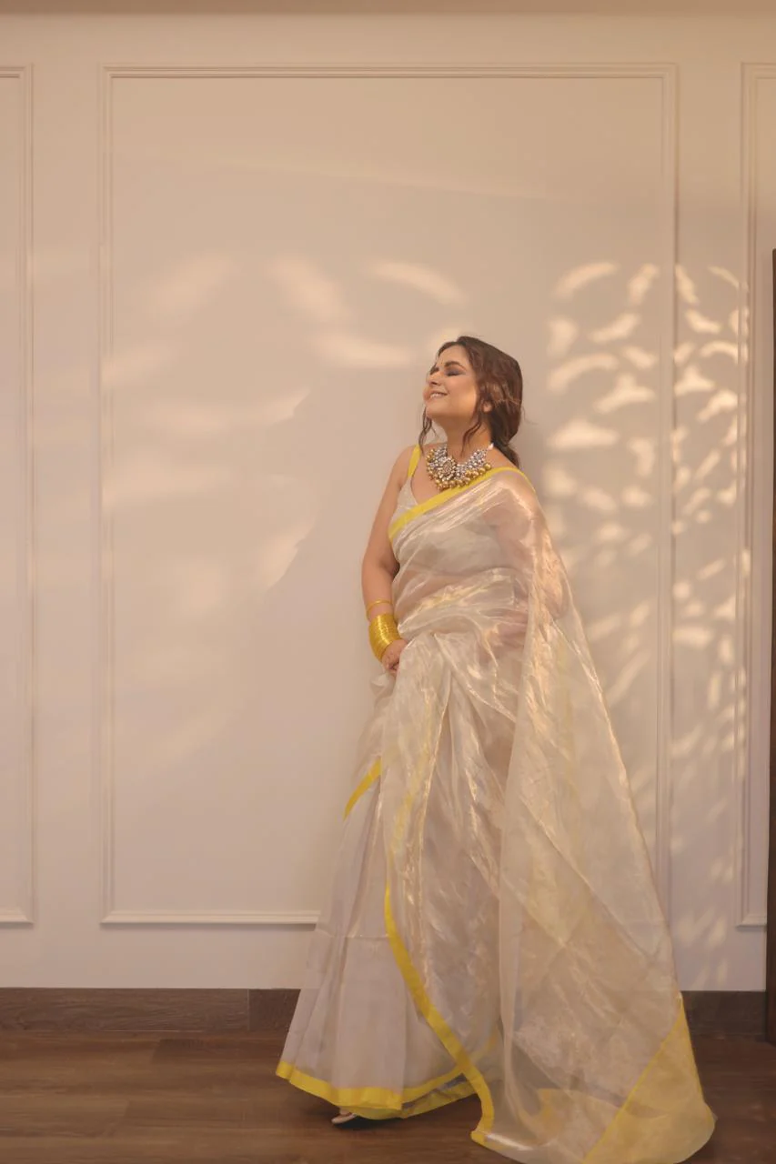 Silver white and lemon chanderi tissue silk saree - Image 4