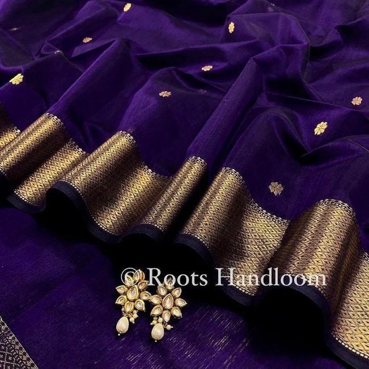 Dark Purple Maheshwari Saree with Flower Bootis all over it - Image 2
