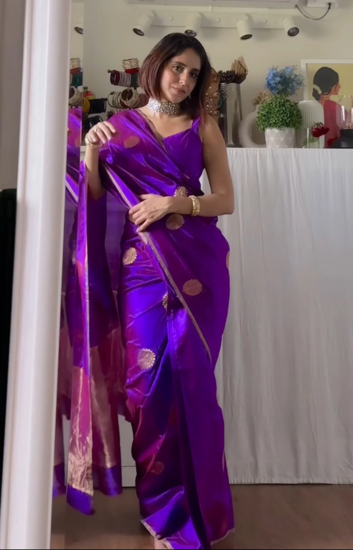 Violet dual tone chanderi silk saree with mor-motifs all over - Image 6