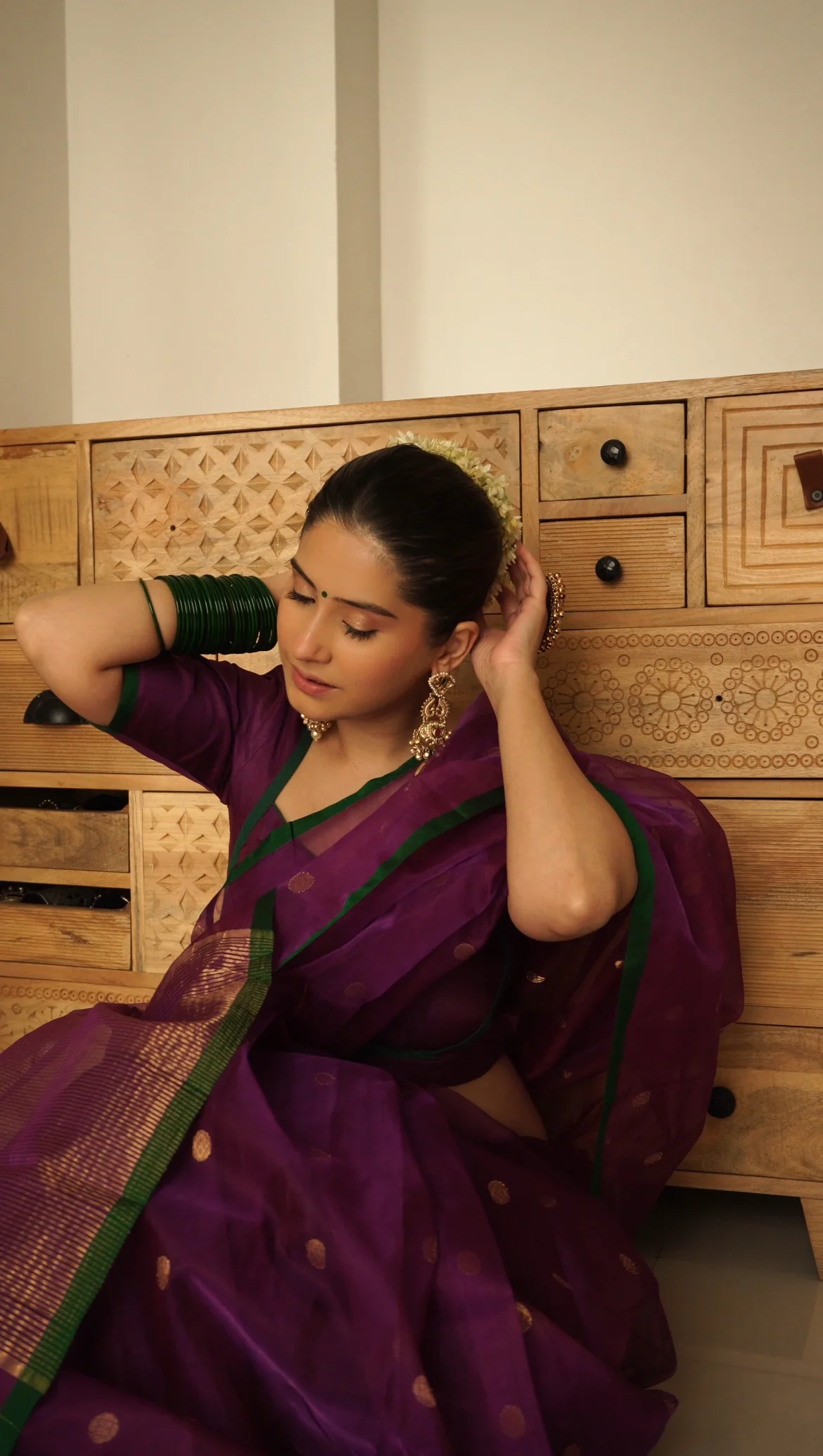 Violet dual tone chanderi silk saree with zari bootis all over - Image 11