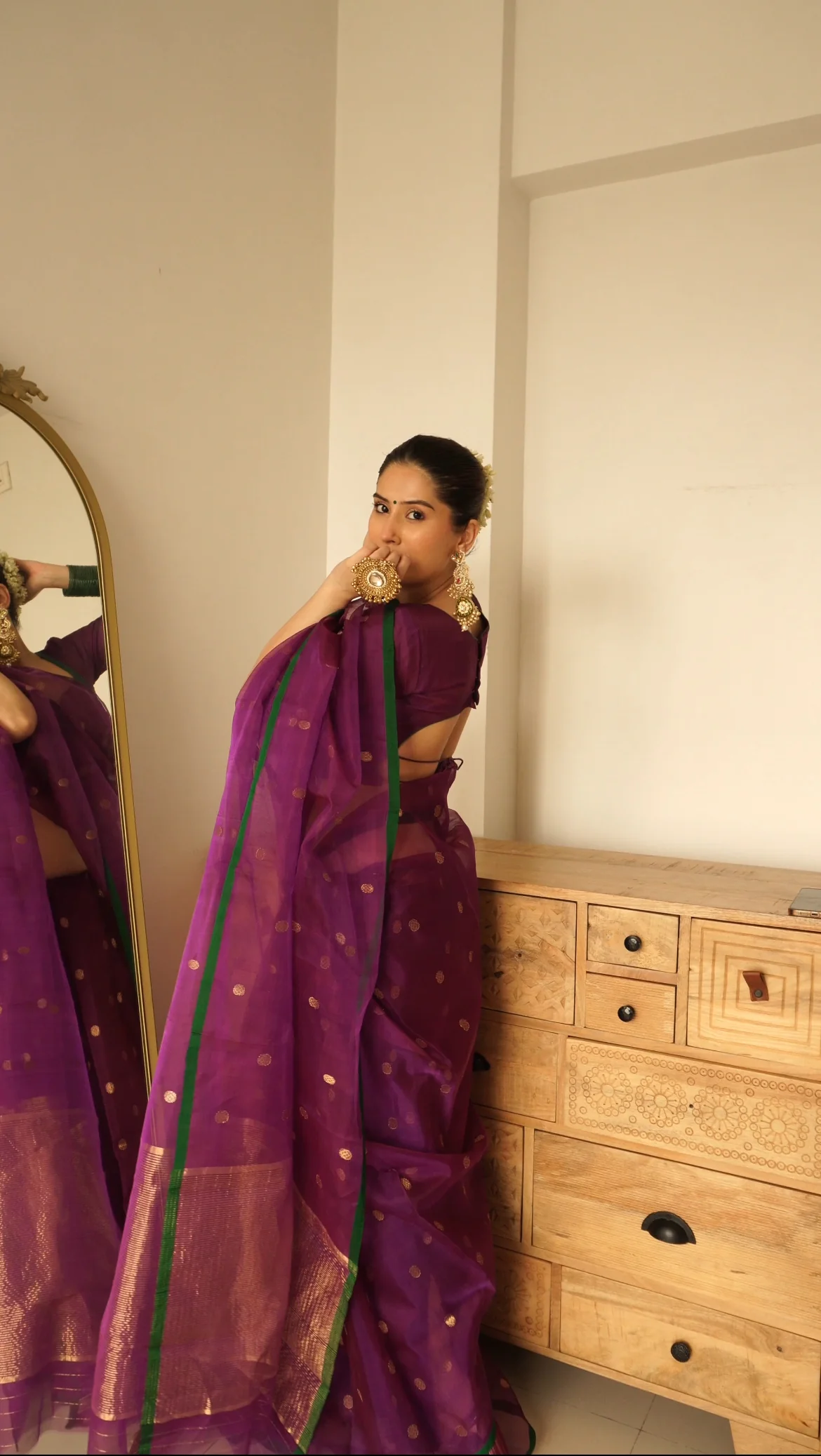 Violet dual tone chanderi silk saree with zari bootis all over - Image 12