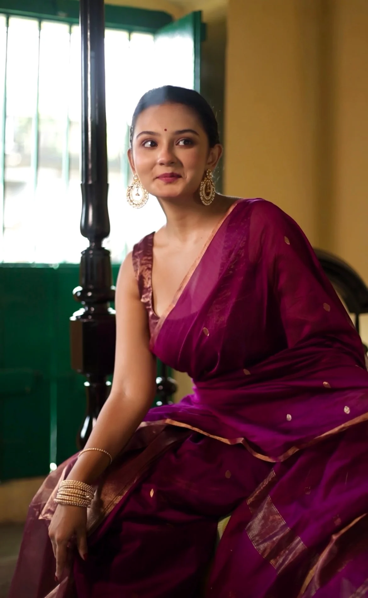 Violet maheshwari saree with zari bootis and zari lines - Image 7