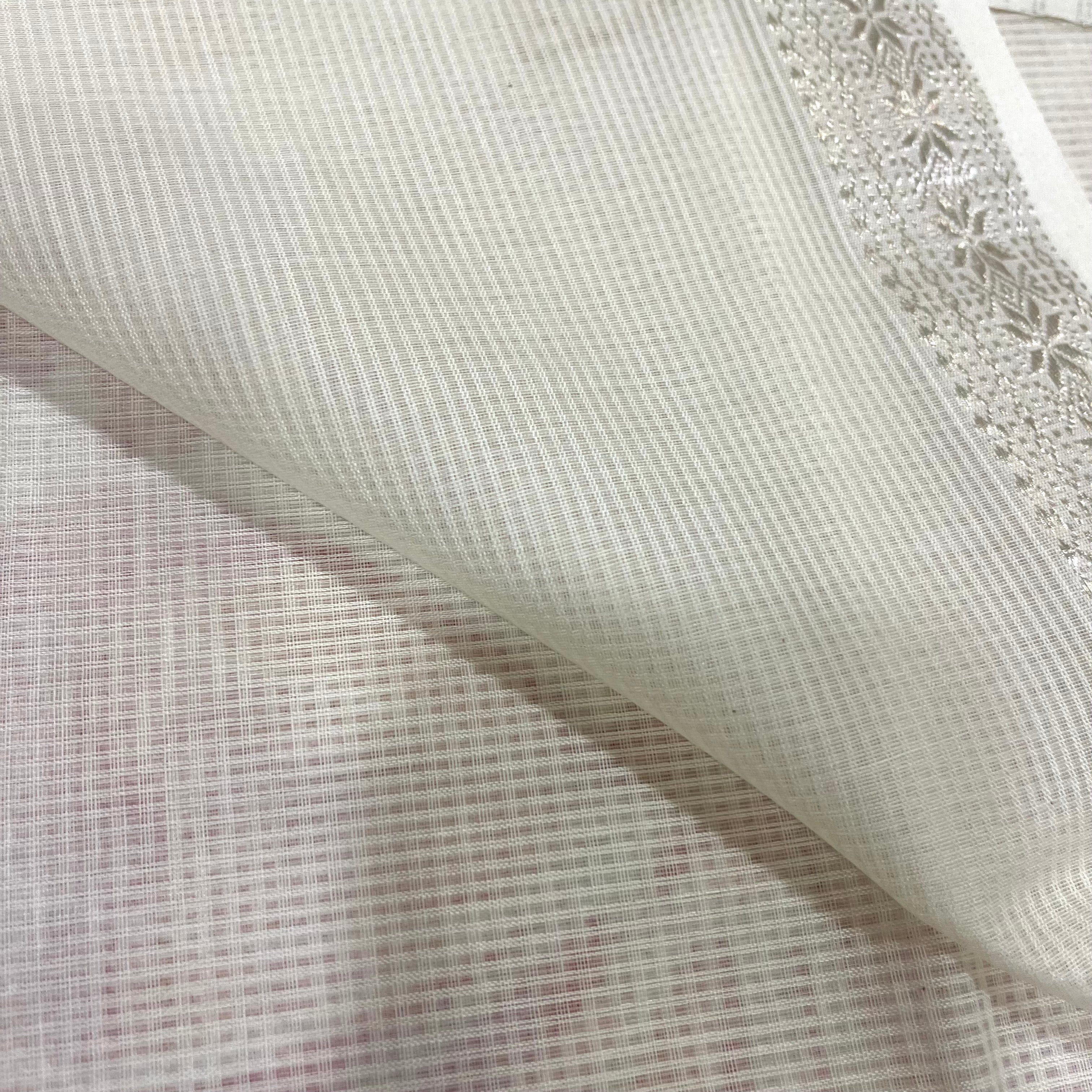 White Maheshwari saree with zari border and zari lines on pallu - Image 7