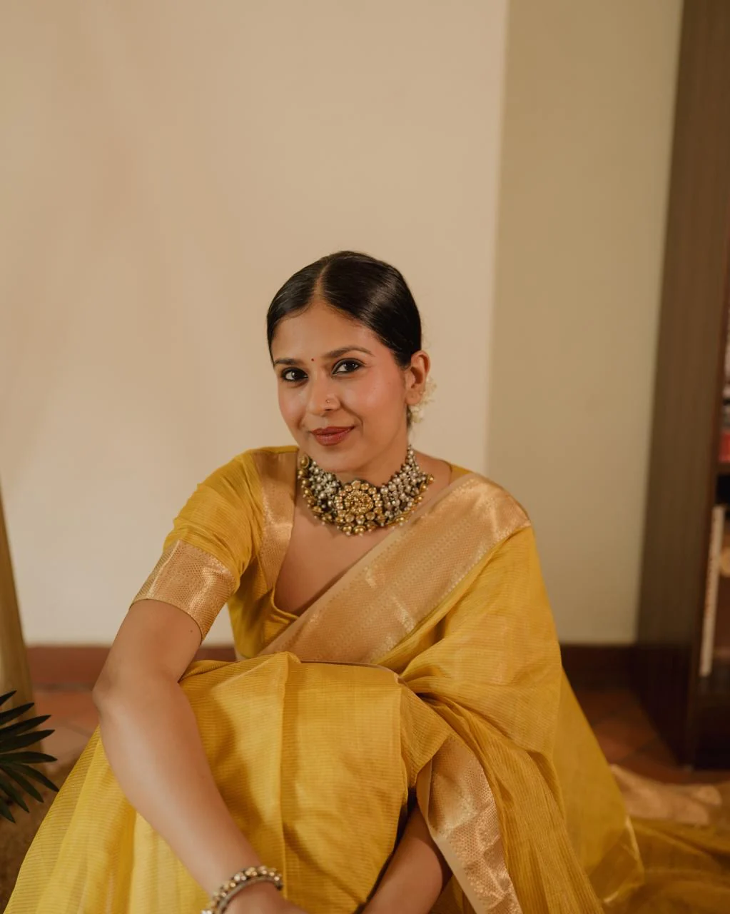 Yellow Maheshwari saree with zari lines all over - Image 3